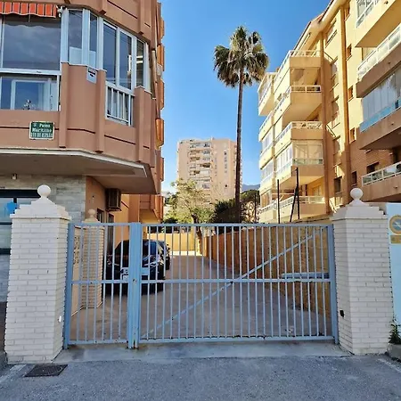 Апартаменты Amplio Con Terraza En Primera Linea De Playa *