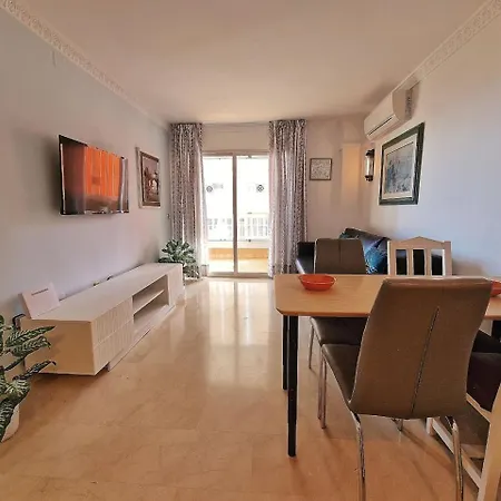 Апартаменты Amplio Con Terraza En Primera Linea De Playa