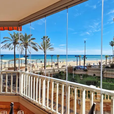 Apartman Amplio Con Terraza En Primera Linea De Playa Fuengirola