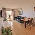 Apartment Amplio Con Terraza En Primera Linea De Playa *