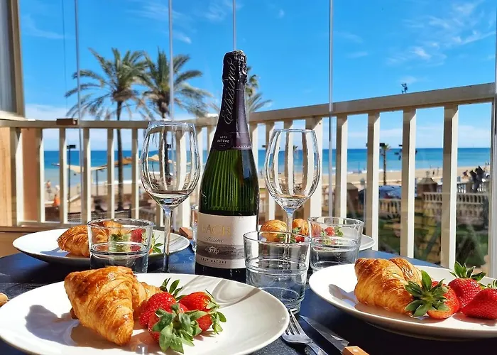 דירה Amplio Con Terraza En Primera Linea De Playa *